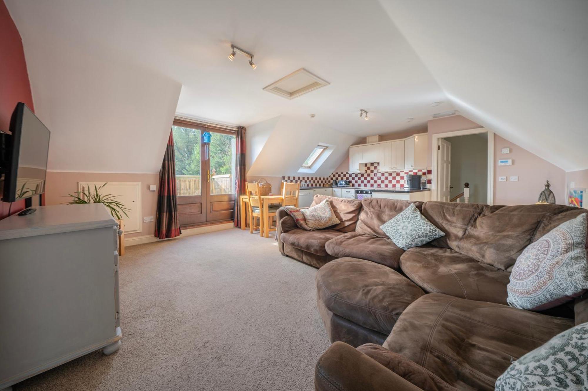 The Bird House - Coastal Lodge In Lovely Forest Setting Nr. Kinsale Cork Dış mekan fotoğraf